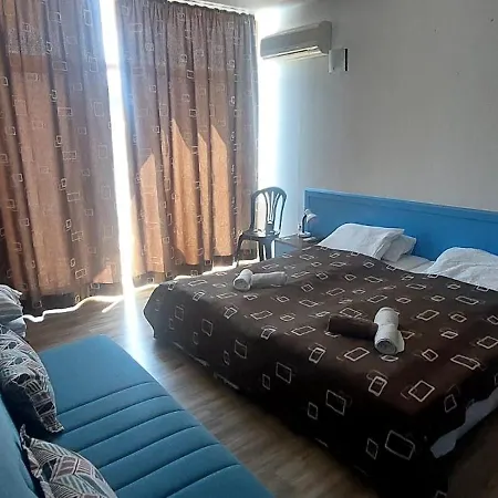 Jolka * Sluneční pobřeží